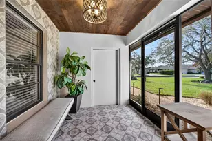 3641 Glen Eagle Dr, Sarasota, FL 34238 - Photo 3