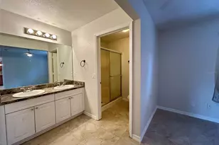 2348 Cincinnati St, North Port, FL 34286 - Photo 7