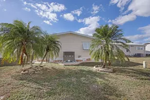 2100 Kings Hwy, Port Charlotte, FL 33980 - Photo 33