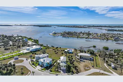 6751 Portside Lane, Englewood, FL 34223 - Photo 5