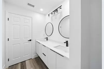 15468 Chamberlain Boulevard, Port Charlotte, FL 33953 - Photo 19