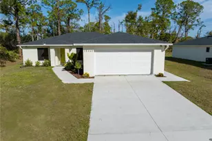 15460 Chamberlain Blvd, Port Charlotte, FL 33953 - Photo 1