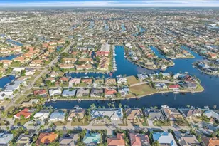 230 Venezia Ct, Punta Gorda, FL 33950 - Photo 43