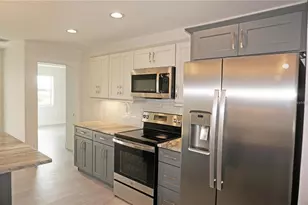 345 San Carlos Dr, Punta Gorda, FL 33950 - Photo 5