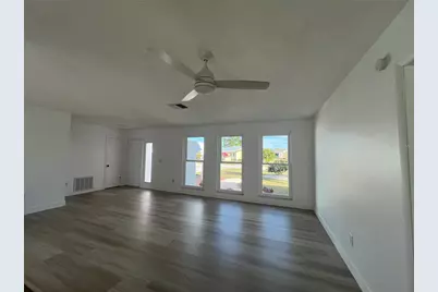 2921 Guadalupe Drive, Punta Gorda, FL 33950 - Photo 21