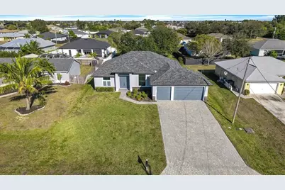 459 NE 2nd Place, Cape Coral, FL 33909 - Photo 37