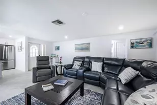 149 Crescent Dr, Punta Gorda, FL 33950 - Photo 9