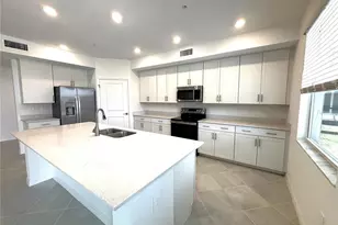 17680 Boracay Ct, Venice, FL 34293 - Photo 3