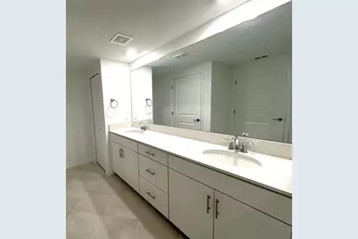 17680 Boracay Court #101, Venice, FL 34293 - Photo 11