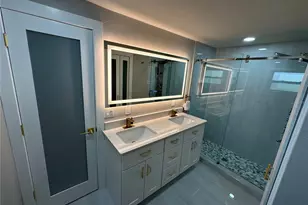 717 Crestview Cir NW, Port Charlotte, FL 33948 - Photo 13