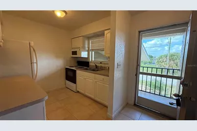 2845 Magdalina Drive #3, Punta Gorda, FL 33950 - Photo 3