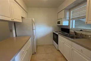 2845 Magdalina Dr, Punta Gorda, FL 33950 - Photo 5