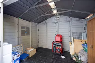 5214 Cedarbend Dr, Fort Myers, FL 33919 - Photo 15