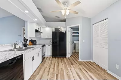 520 Meridan Avenue NW, Port Charlotte, FL 33952 - Photo 9