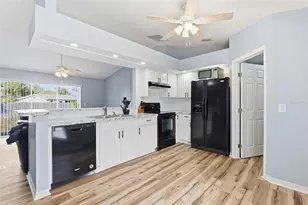 520 Meridan Ave NW, Port Charlotte, FL 33952 - Photo 5