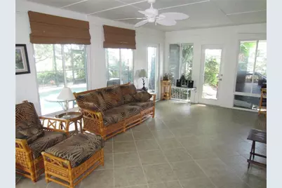 489 W Tarpon Boulevard NW, Port Charlotte, FL 33952 - Photo 3