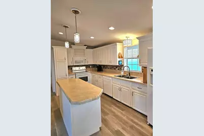 27 Freeman Avenue, Punta Gorda, FL 33950 - Photo 7