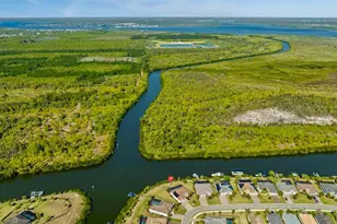 15080 Spanish Point Dr, Port Charlotte, FL 33981 - Photo 3