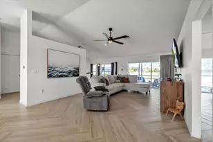 320 Tandil St, Punta Gorda, FL 33983 - Photo 11