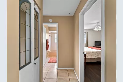 826 W Virginia Avenue, Punta Gorda, FL 33950 - Photo 11