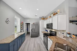 24676 Rio Villa Lakes Cir, Punta Gorda, FL 33950 - Photo 11