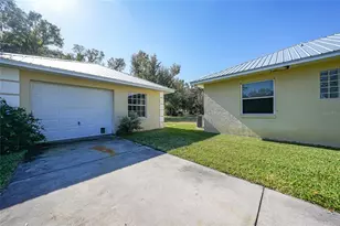 2038 & 2066 NE Voss Oaks Circle, Arcadia, FL 34266 - Photo 35