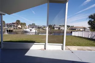 132 Leland St SW, Port Charlotte, FL 33952 - Photo 11