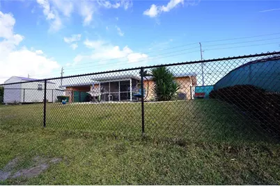 2351 Easy Street, Port Charlotte, FL 33952 - Photo 7