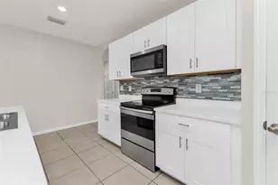 4219 Manatee Ln, Punta Gorda, FL 33980 - Photo 9