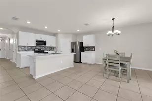 4219 Manatee Ln, Punta Gorda, FL 33980 - Photo 9