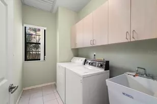 4356 Marcott Cir, Sarasota, FL 34233 - Photo 49