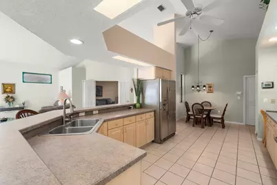 4356 Marcott Circle, Sarasota, FL 34233 - Photo 13