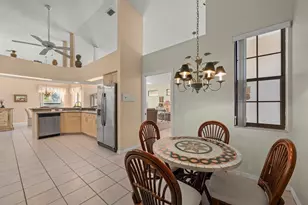 4356 Marcott Cir, Sarasota, FL 34233 - Photo 9