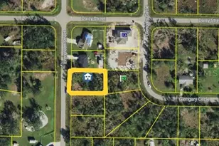 348 Evergreen St, Punta Gorda, FL 33982 - Photo 1