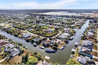 15116 Brainbridge Circle, Port Charlotte, FL 33981 - Photo 33