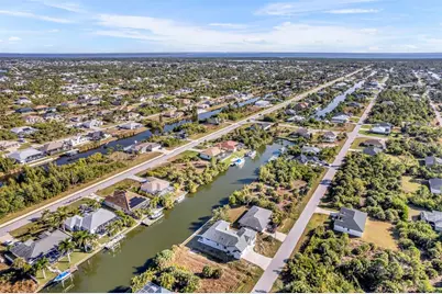 15116 Brainbridge Circle, Port Charlotte, FL 33981 - Photo 35