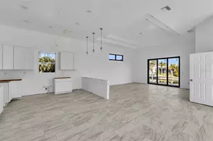 15116 Brainbridge Cir, Port Charlotte, FL 33981 - Photo 9