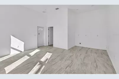 15116 Brainbridge Circle, Port Charlotte, FL 33981 - Photo 25