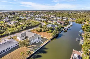 15116 Brainbridge Cir, Port Charlotte, FL 33981 - Photo 7