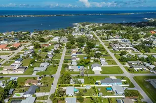 70 Virginia Ct, Englewood, FL 34223 - Photo 43