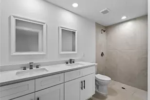 19481 Villanova Ave, Port Charlotte, FL 33954 - Photo 13