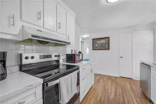 2100 Kings Hwy, Port Charlotte, FL 33980 - Photo 9