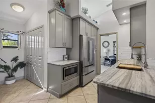 528 Marseilles Ct, Punta Gorda, FL 33950 - Photo 15