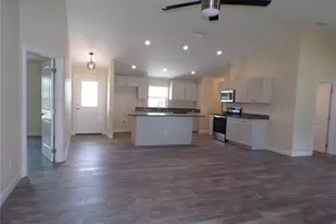 3112 Pinetree St, Port Charlotte, FL 33952 - Photo 3