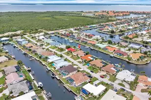 2826 La Mancha Ct, Punta Gorda, FL 33950 - Photo 47