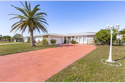 10 Golfview Road, Rotonda West, FL 33947 - Photo 9