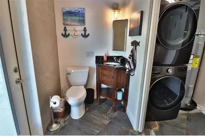 107 Sinclair Street SE, Port Charlotte, FL 33952 - Photo 37