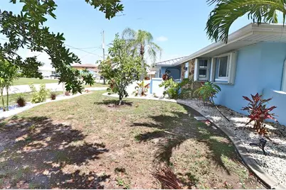 107 Sinclair Street SE, Port Charlotte, FL 33952 - Photo 87