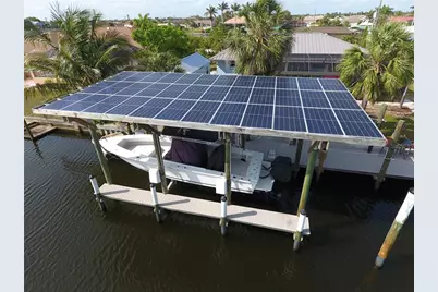 107 Sinclair Street SE, Port Charlotte, FL 33952 - Photo 3