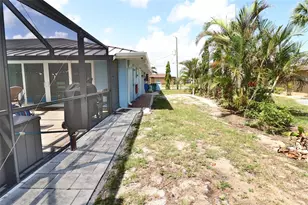 107 Sinclair St SE, Port Charlotte, FL 33952 - Photo 89